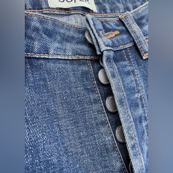 Duer Women's Midweight Performance Denim Loose Straight - Medium Blue - Picture 6 of 7